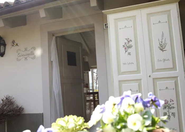 Il Borgo Delle Grazie オヴァーダ