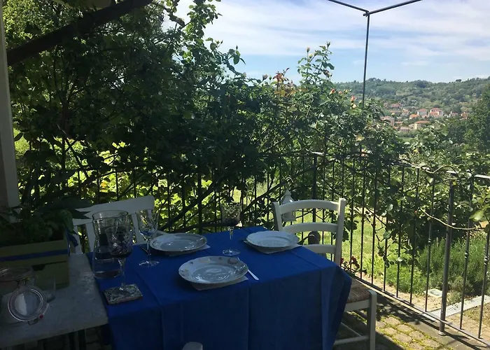 別荘 Il Borgo Delle Grazie オヴァーダ